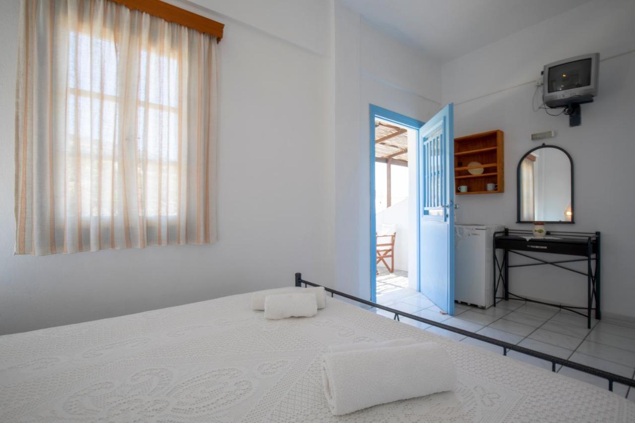 Rita Rooms Sifnos Platis Gialos  エクステリア 写真